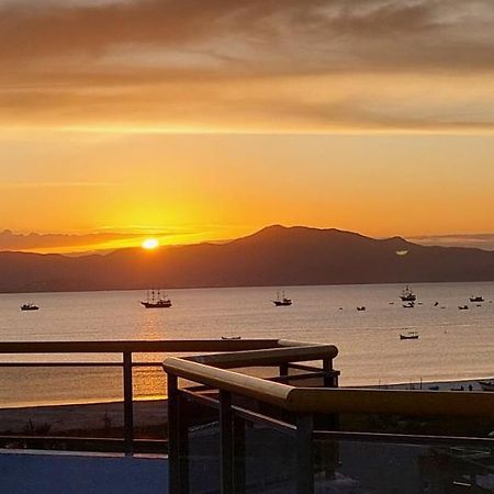 Apartamento Guarapuvu Florianópolis Екстериор снимка